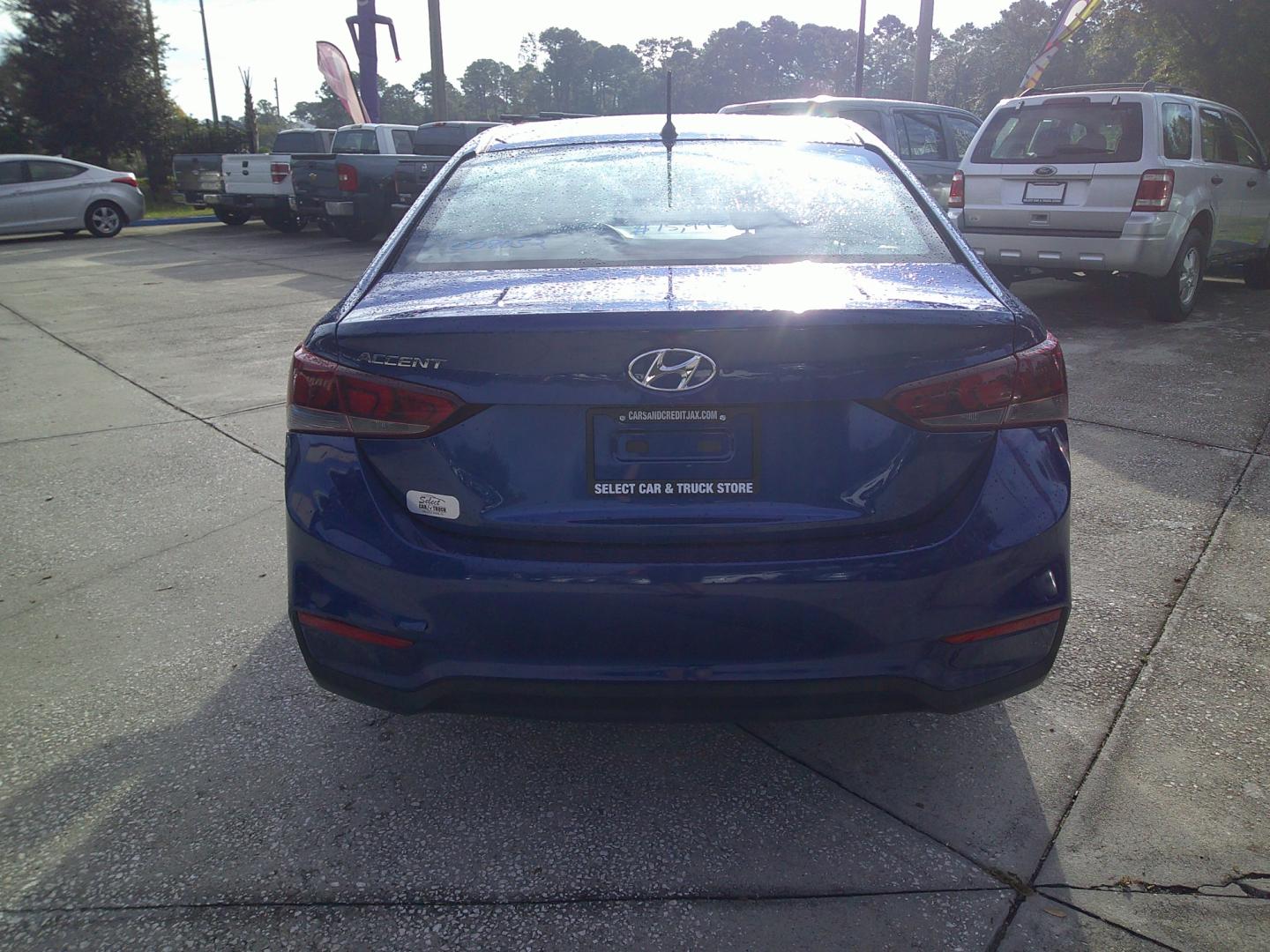 2018 BLUE HYUNDAI ACCENT SE; SEL (3KPC24A32JE) , located at 390 Hansen Avenue, Orange Park, FL, 32065, (904) 276-7933, 30.130497, -81.787529 - Photo#3